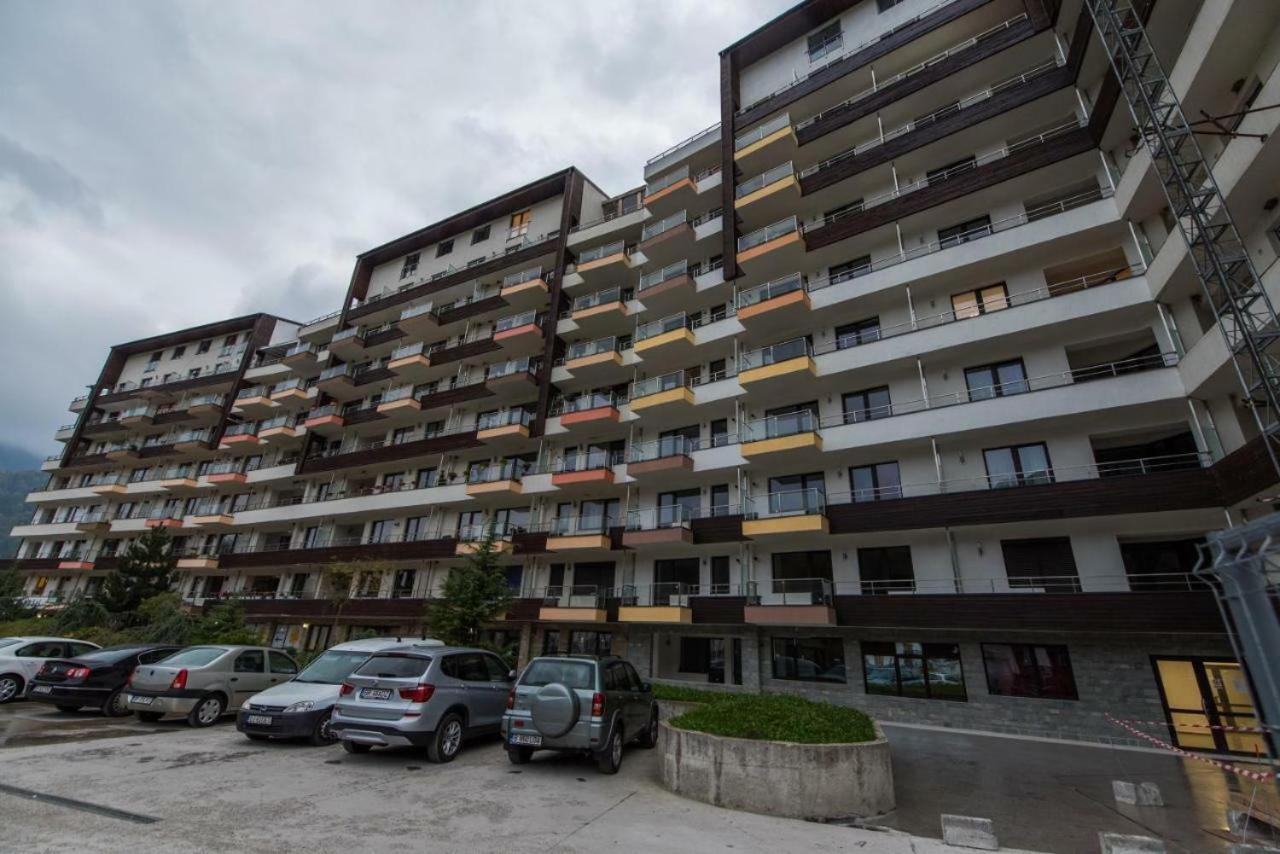 Ioana'S Apartament Lägenhet Sinaia Exteriör bild